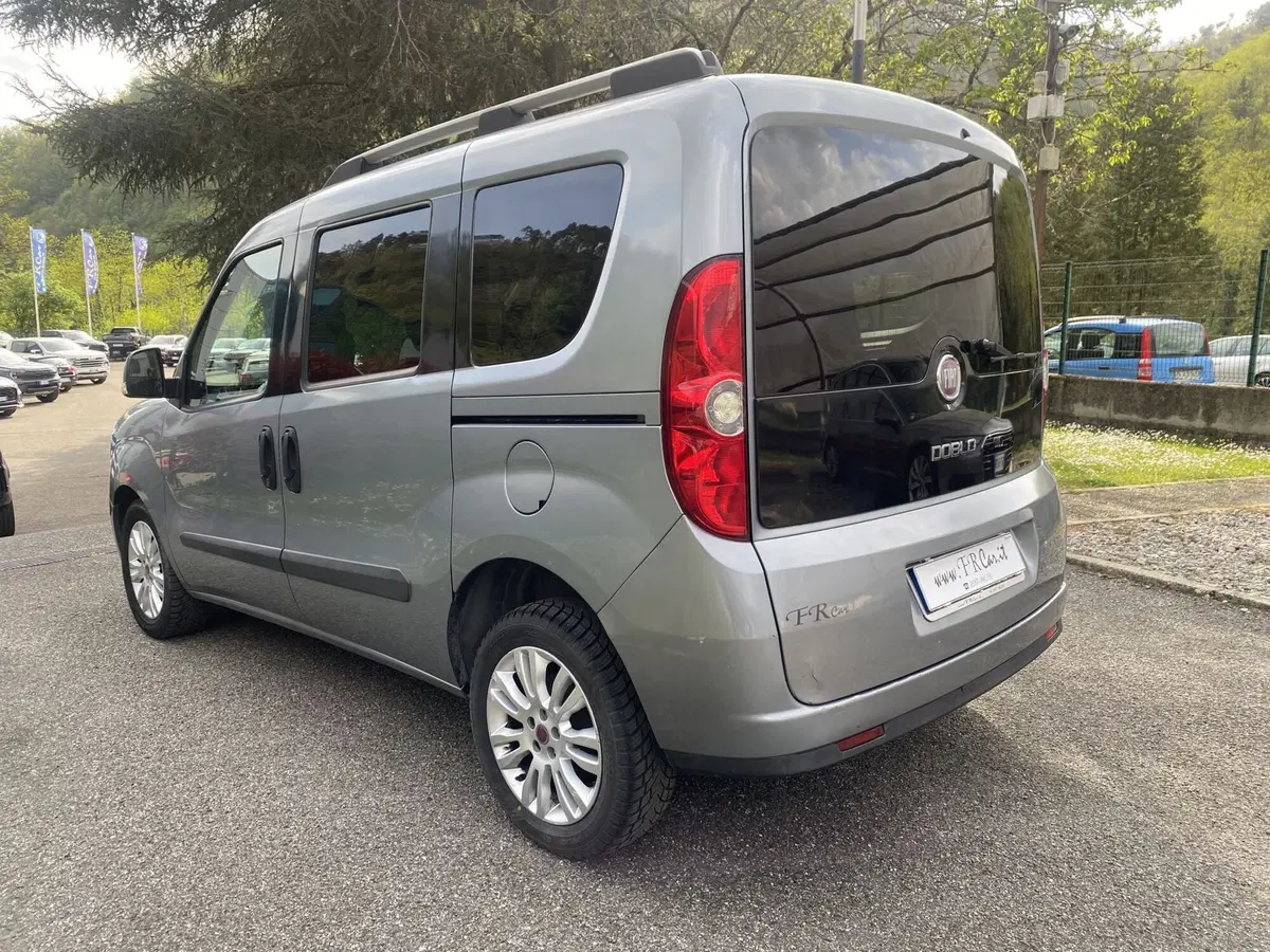Fiat Doblò usata a La Spezia (4)