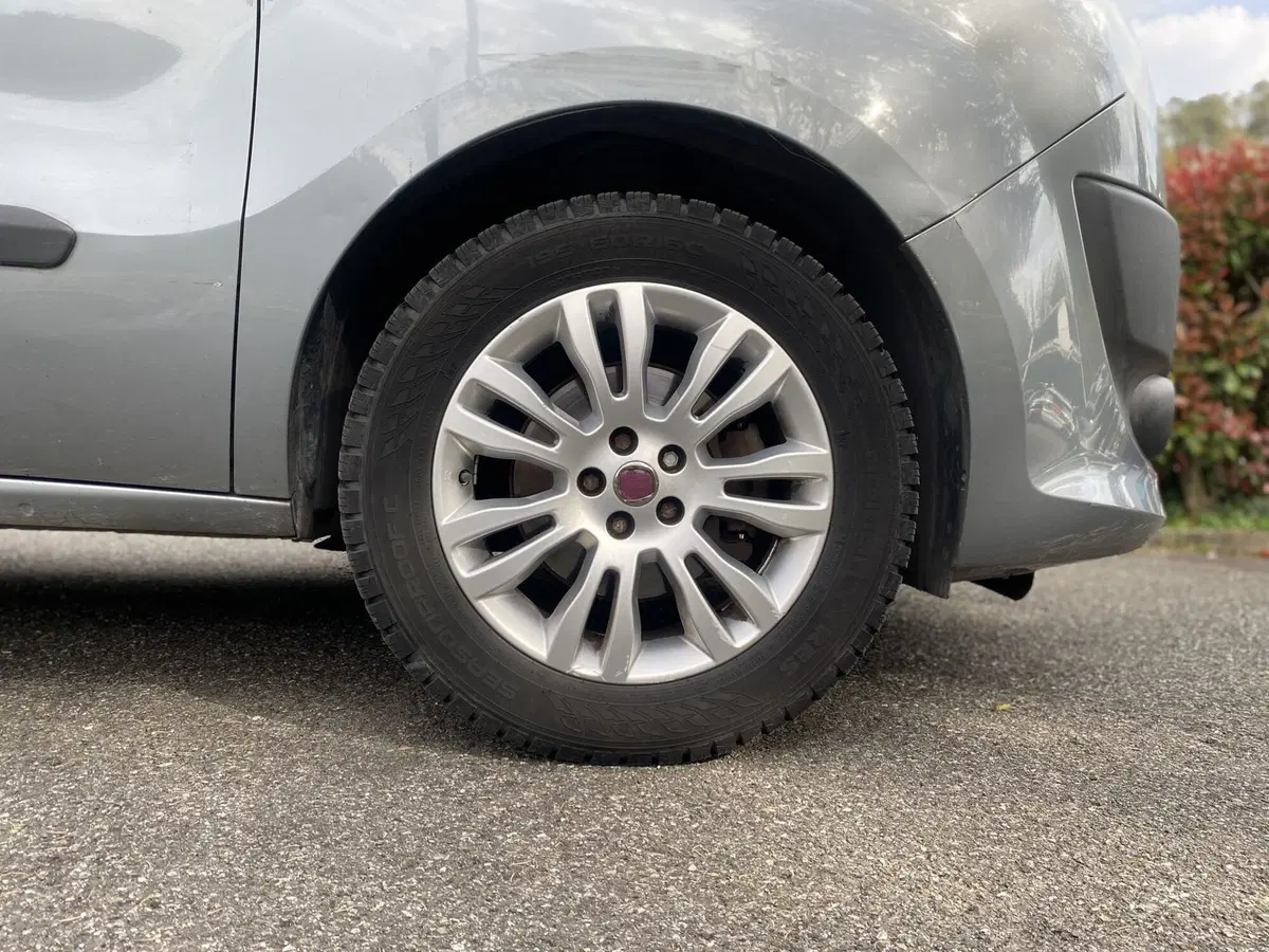 Fiat Doblò usata a La Spezia (7)