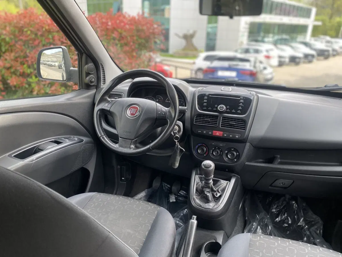 Fiat Doblò usata a La Spezia (8)