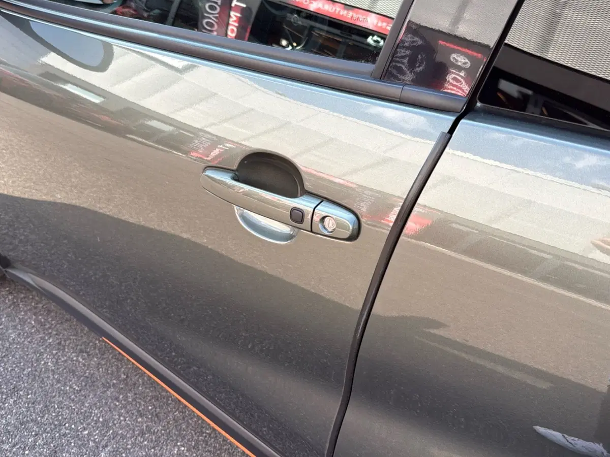 Toyota Aygo X usata a Mantova (11)