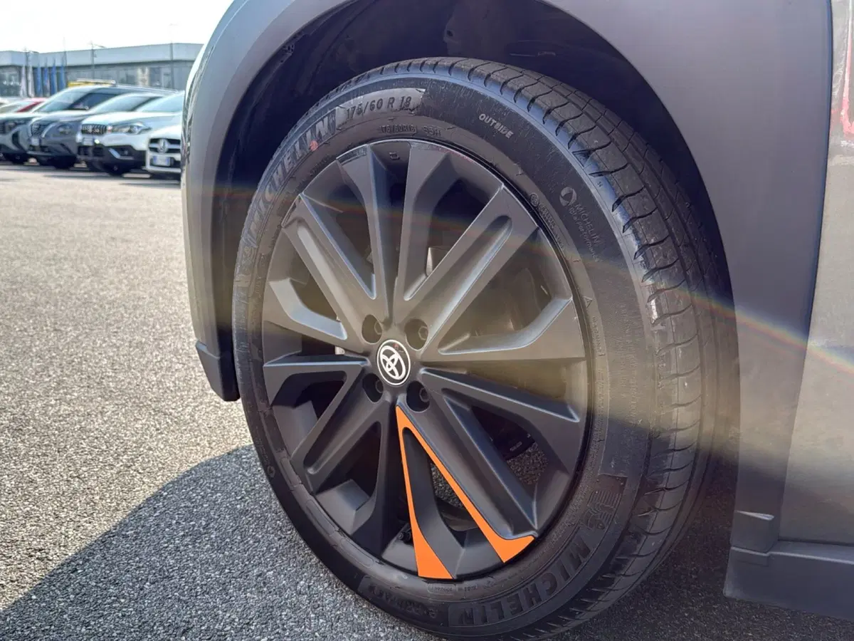 Toyota Aygo X usata a Mantova (15)