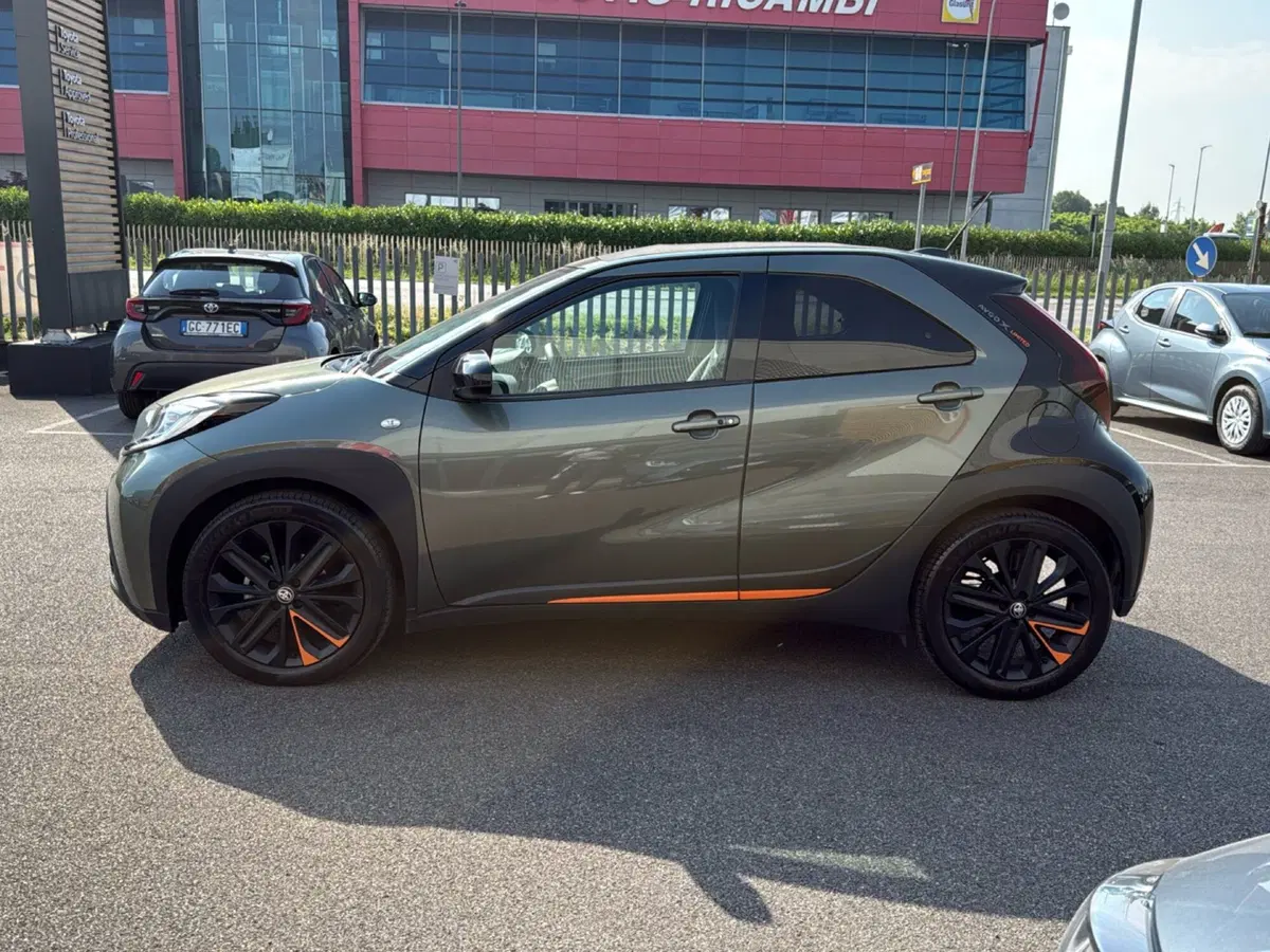 Toyota Aygo X usata a Mantova (2)