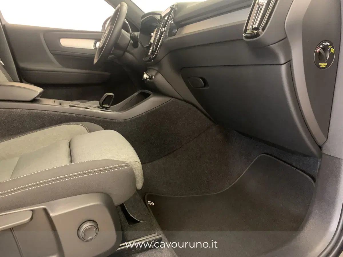 Volvo XC40 usata a Ferrara (18)