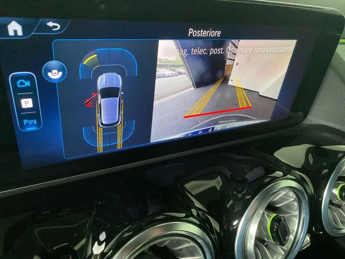 Mercedes-Benz GLA SUV usata a Bergamo (15)