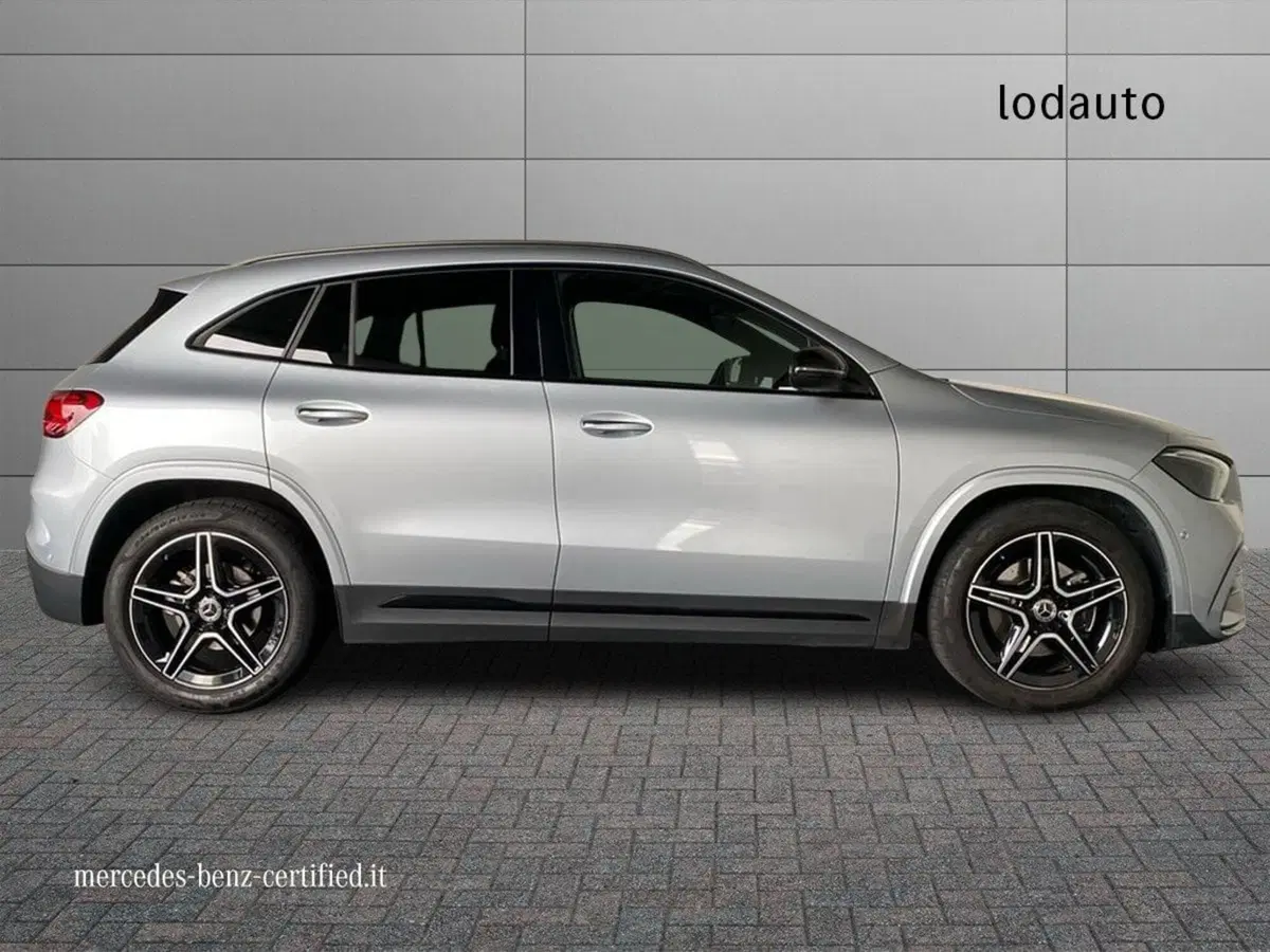 Mercedes-Benz GLA SUV usata a Bergamo (5)