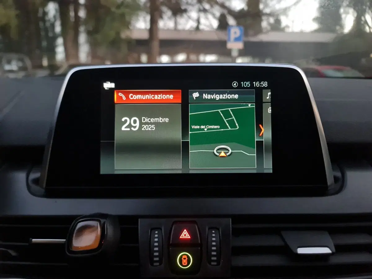 BMW Serie 2 Active Tourer usata a Bologna (12)