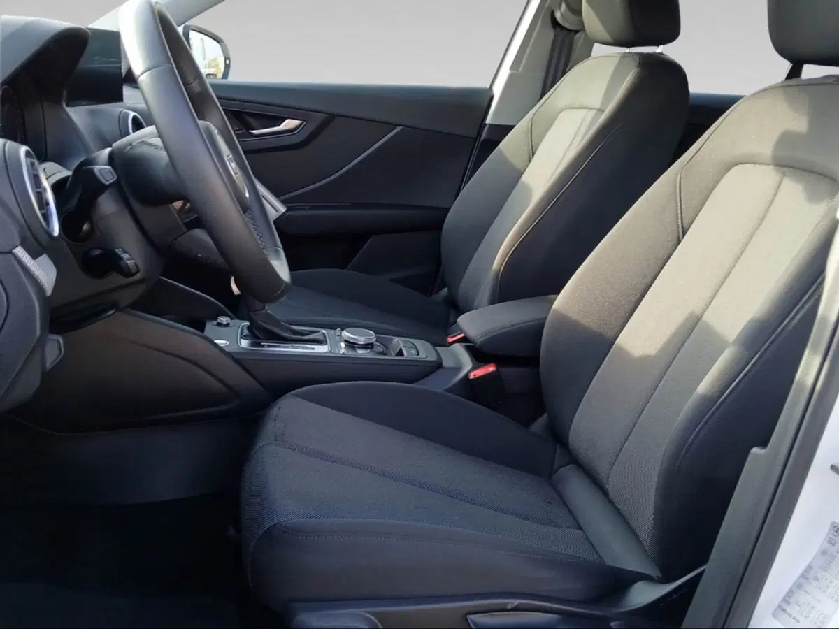 Audi Q2 usata a Livorno (10)