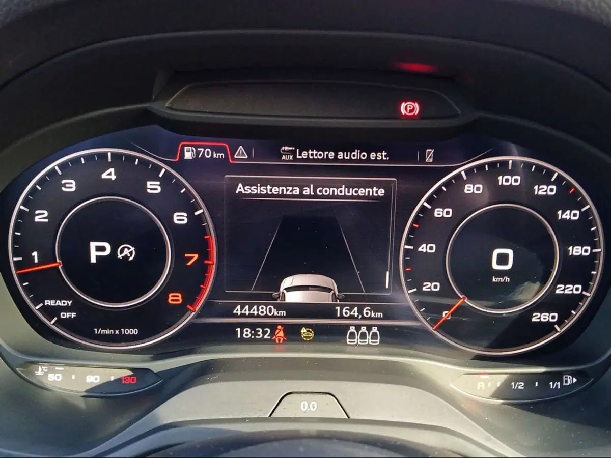 Audi Q2 usata a Livorno (7)