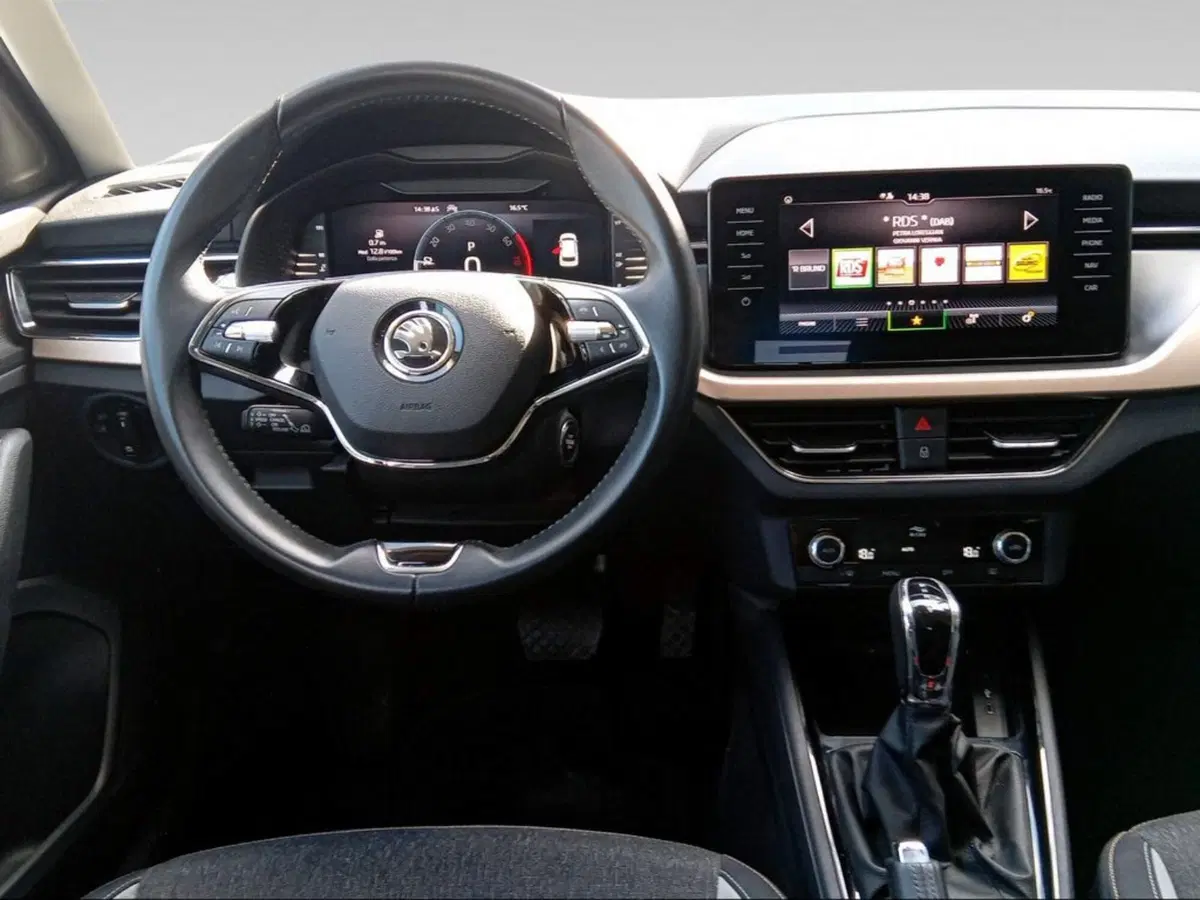 Skoda Kamiq usata a Firenze (11)