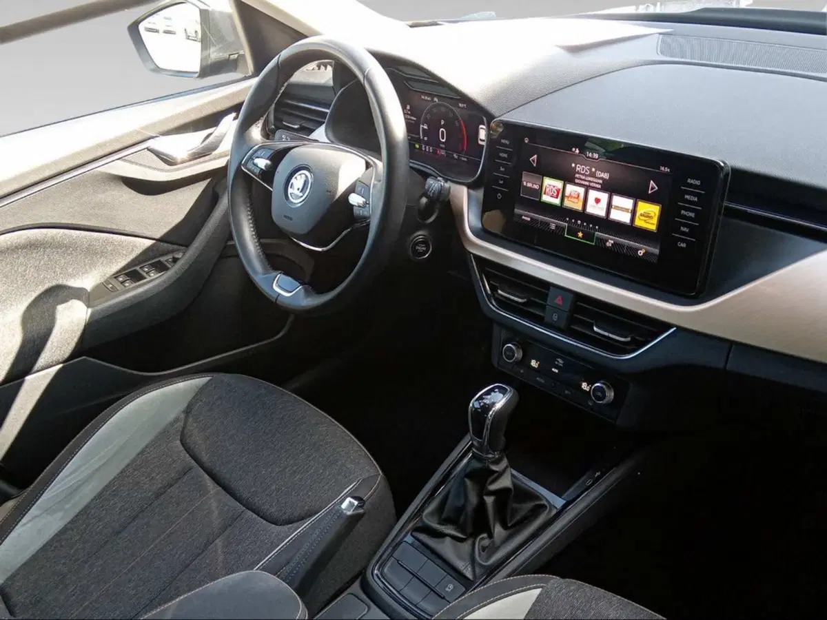 Skoda Kamiq usata a Firenze (12)