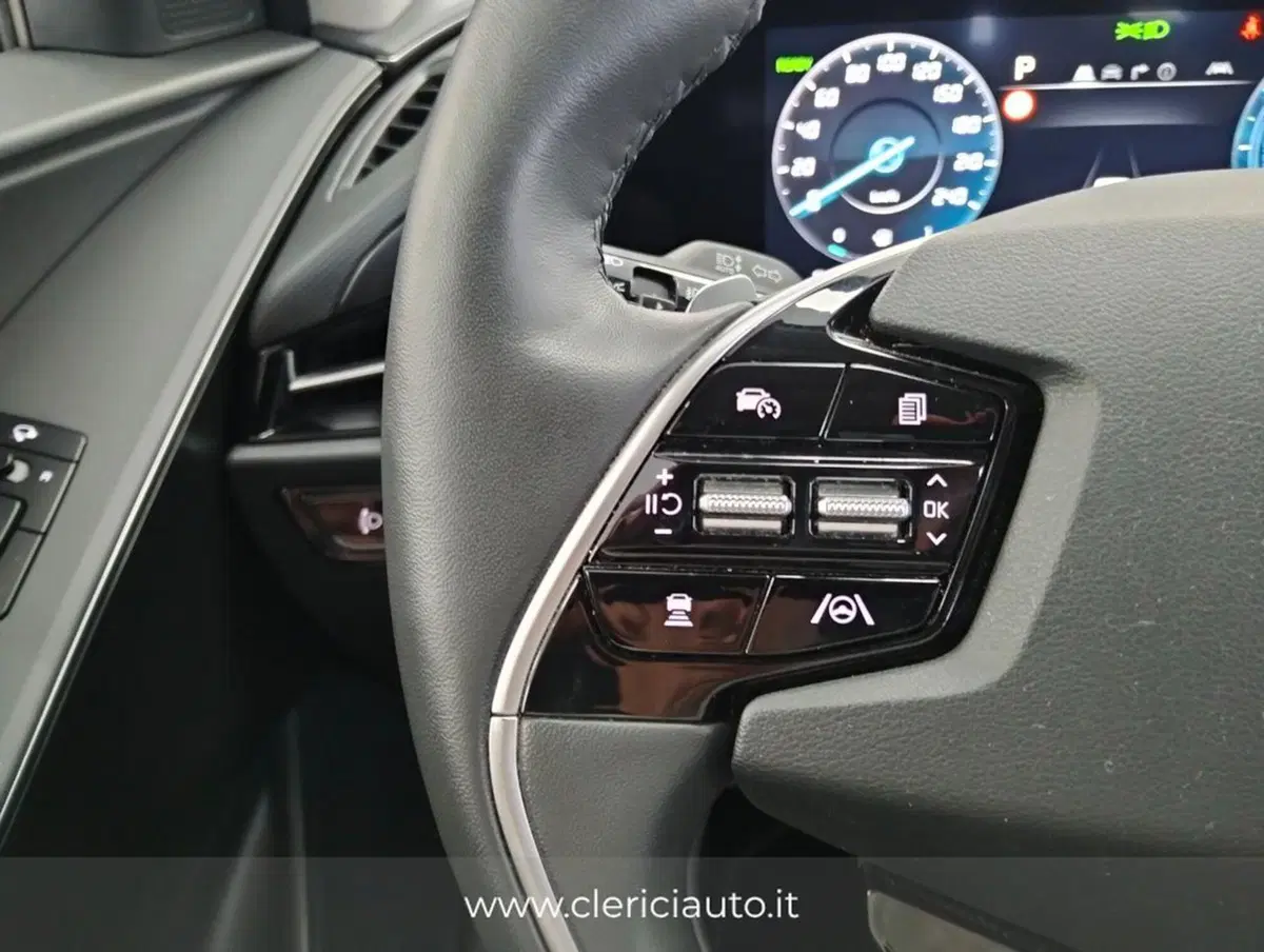 Kia Niro usata a Como (11)