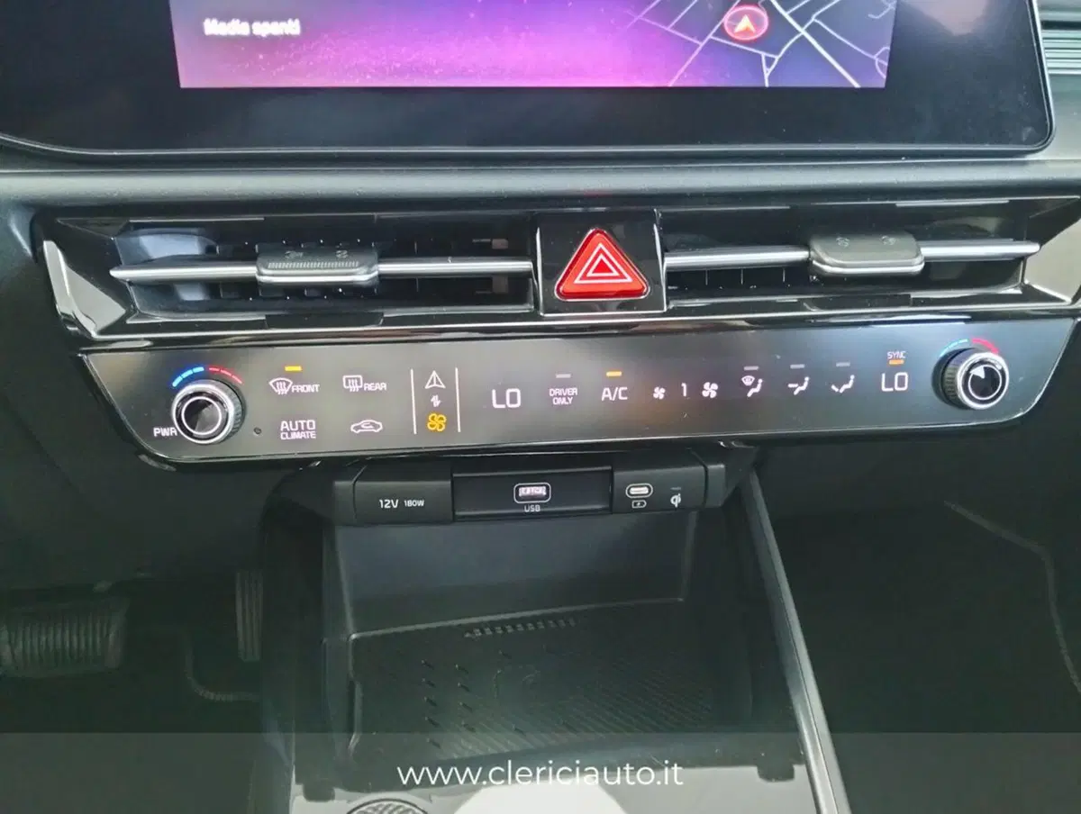 Kia Niro usata a Como (13)