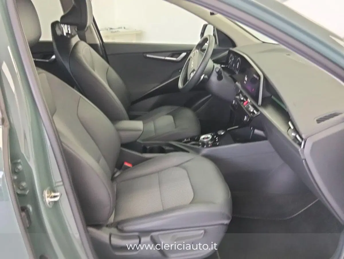 Kia Niro usata a Como (2)