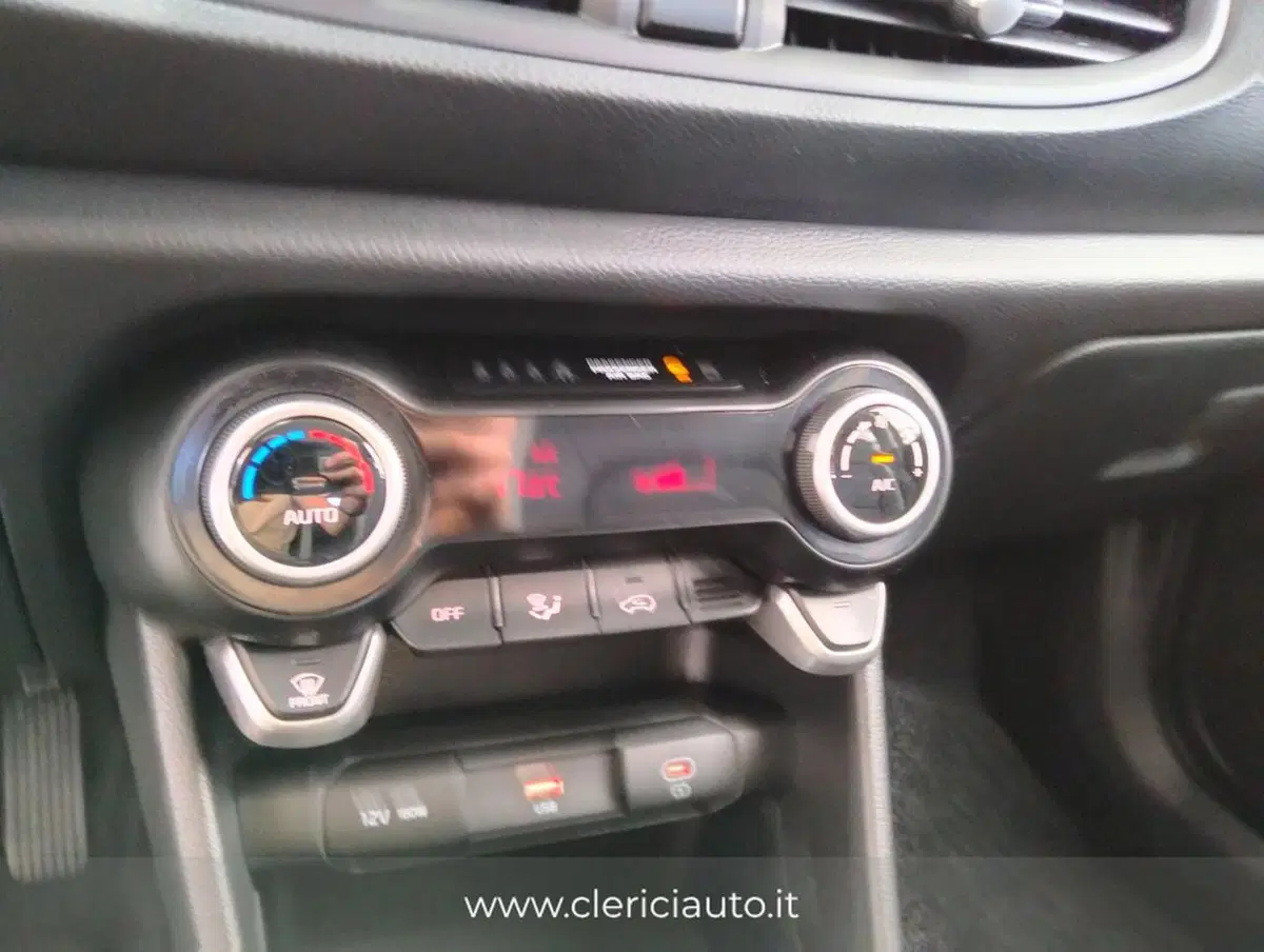 Kia Picanto usata a Como (13)