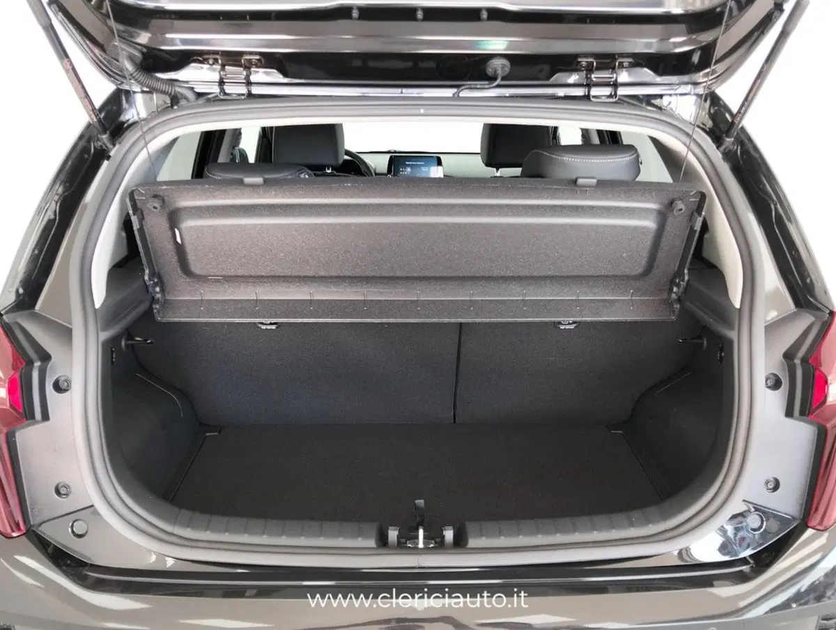 Kia Picanto usata a Como (16)