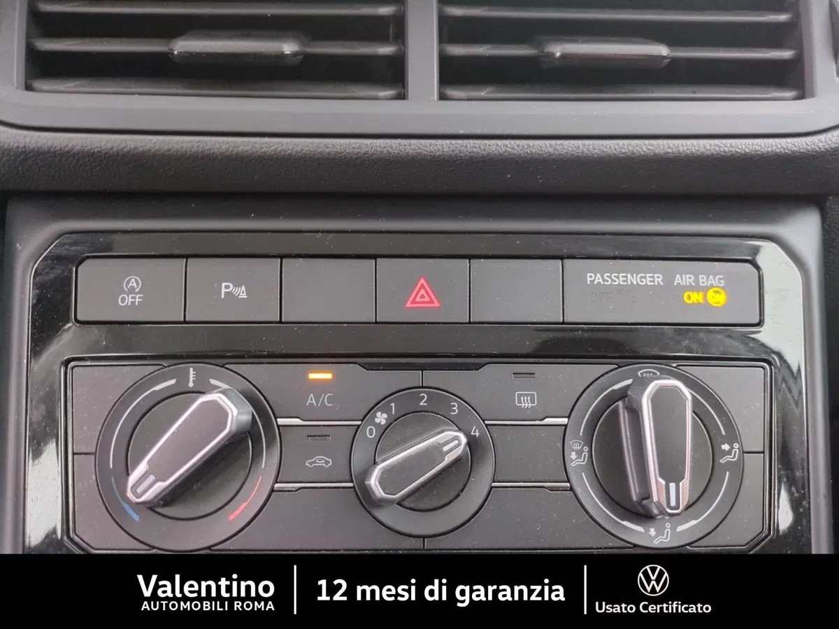 Volkswagen T-Cross usata a Roma (17)