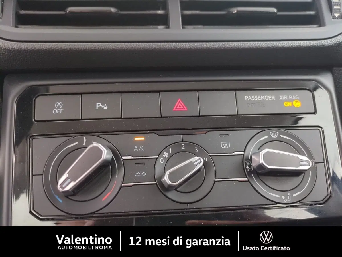 Volkswagen T-Cross usata a Roma (17)