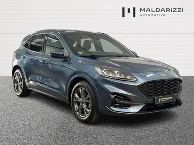 Ford Kuga 2.0 EcoBlue 120 CV aut. 2WD ST-Line X del 2023 usata a Taranto