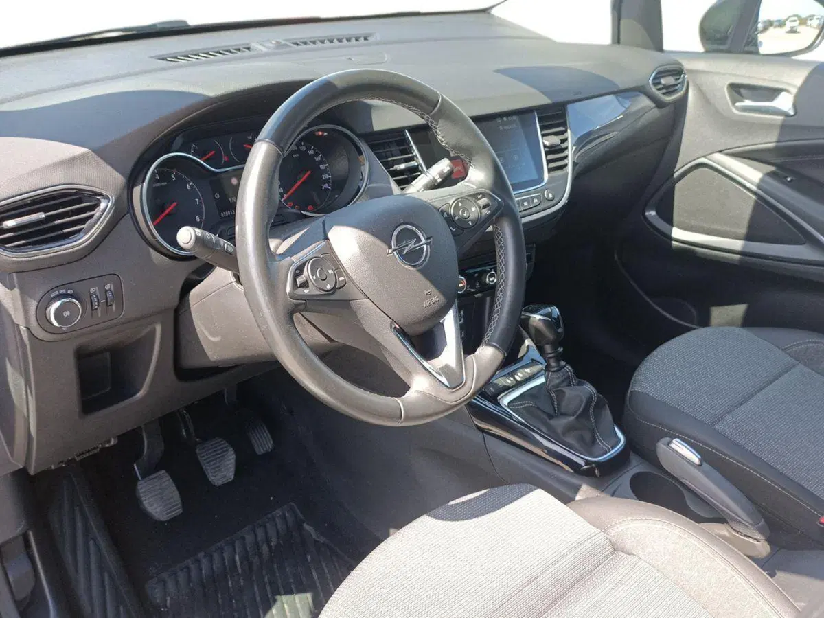 Opel Crossland usata a Bari (8)