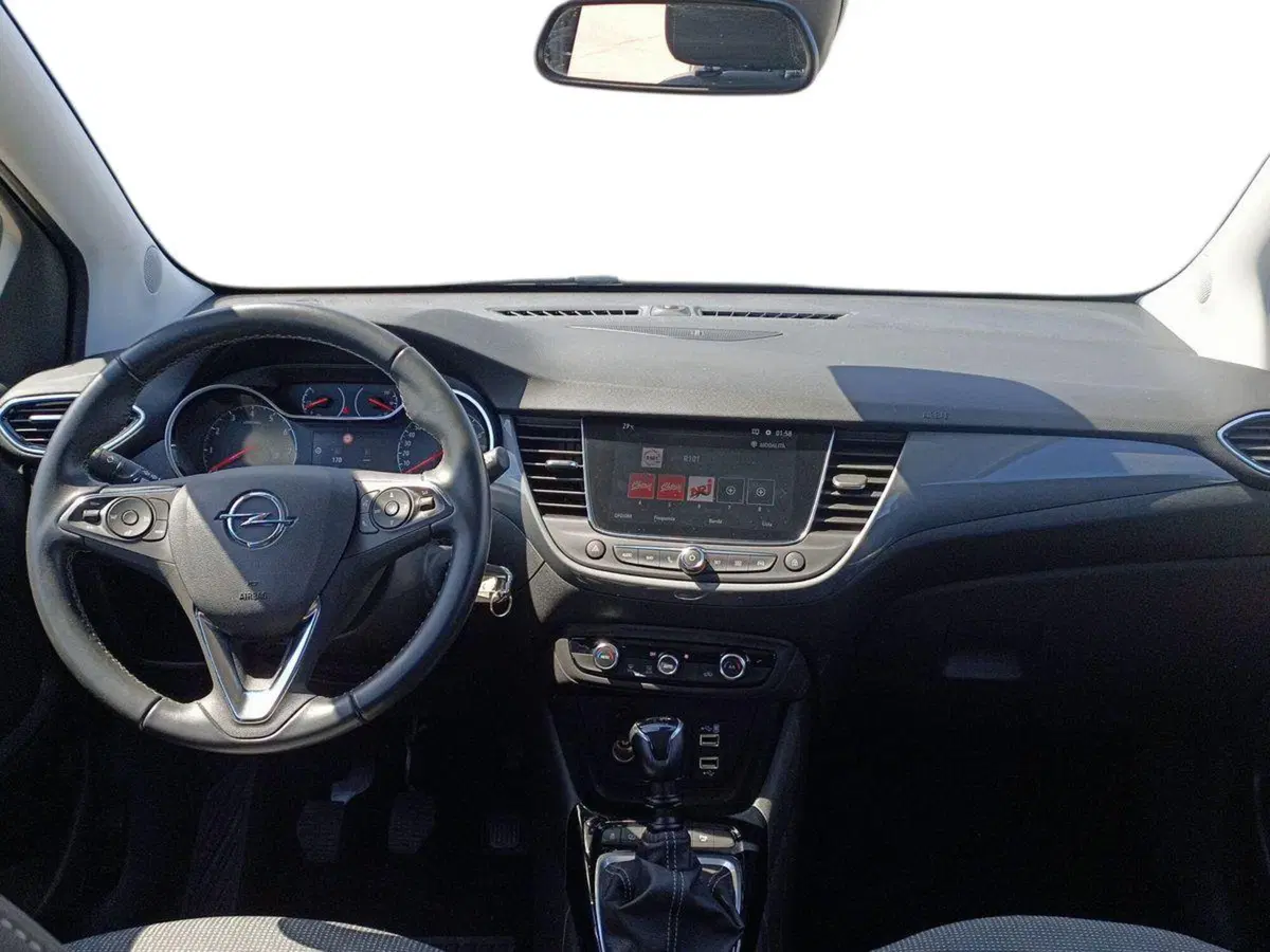 Opel Crossland usata a Bari (6)