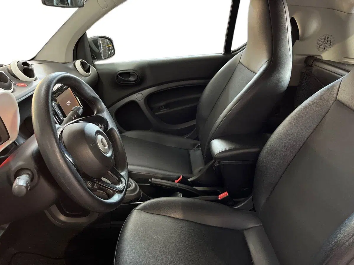 smart Fortwo usata a Bari (7)