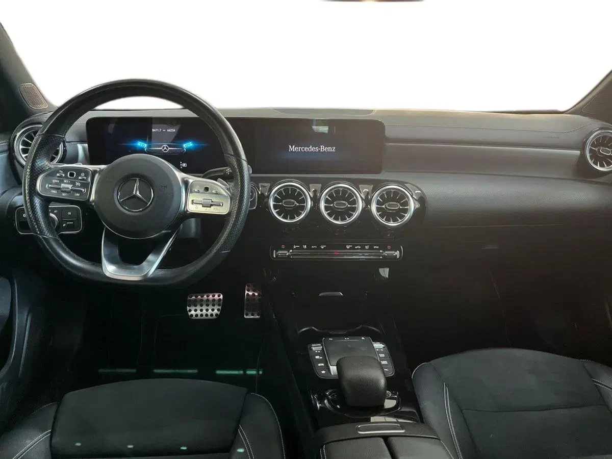 Mercedes-Benz Classe A usata a Bari (8)