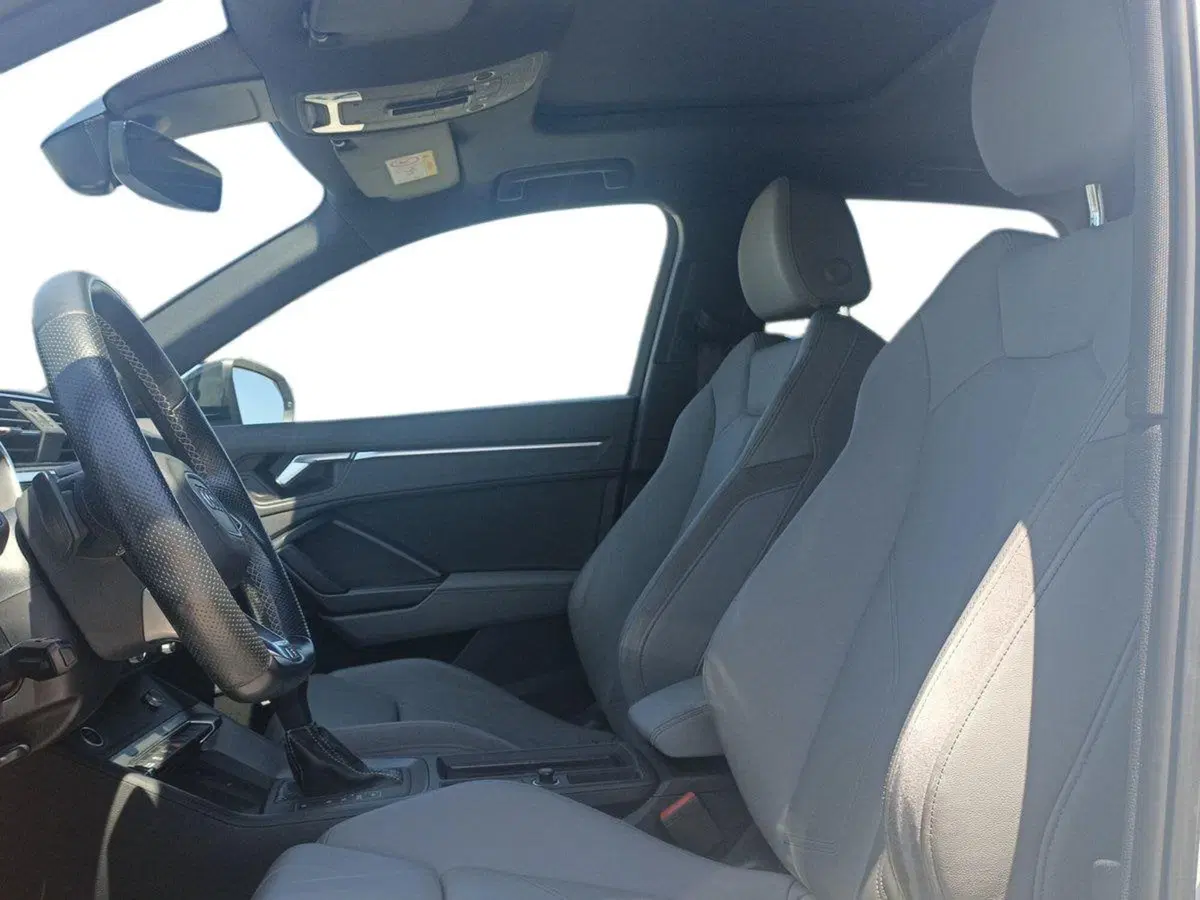 Audi Q3 Sportback usata a Bari (7)