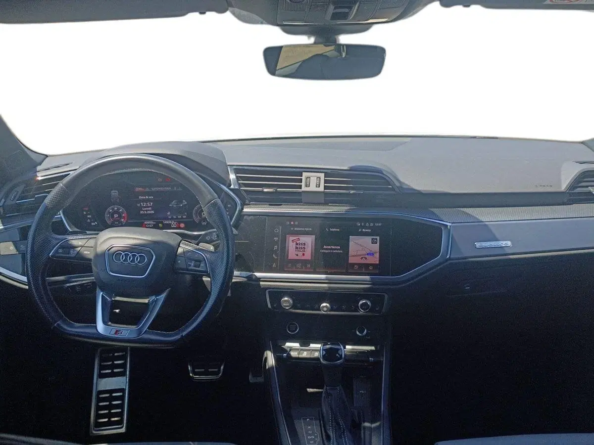 Audi Q3 Sportback usata a Bari (8)