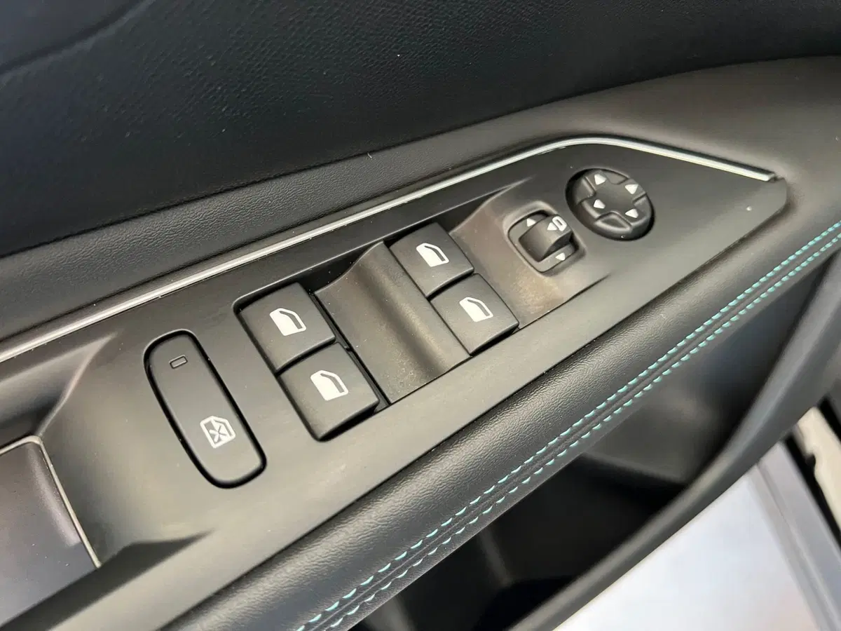 Peugeot 3008 usata a Bari (13)