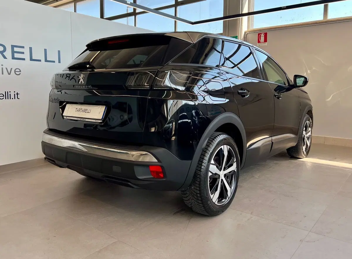 Peugeot 3008 usata a Bari (8)