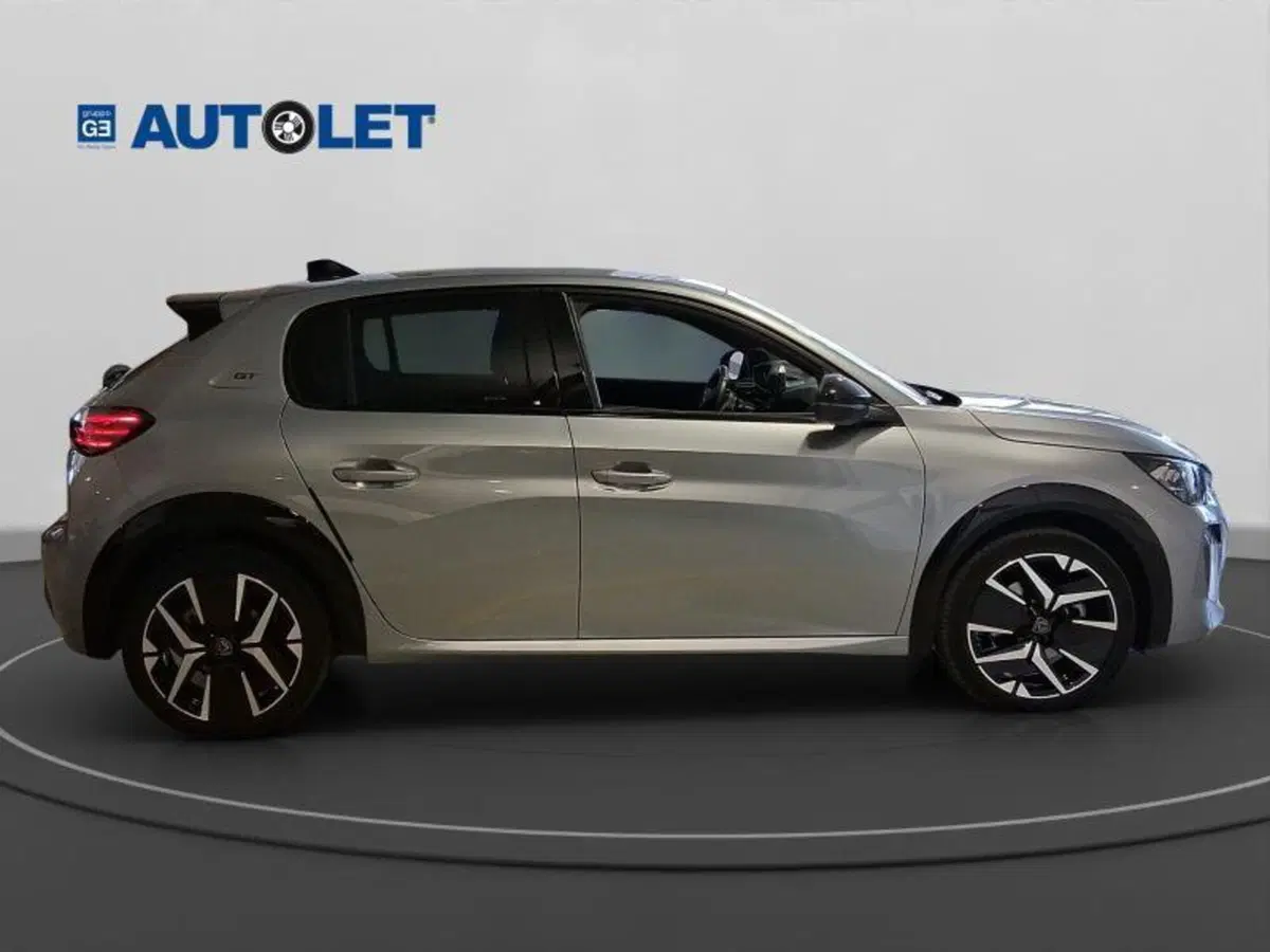 Peugeot 208 usata a Genova (4)