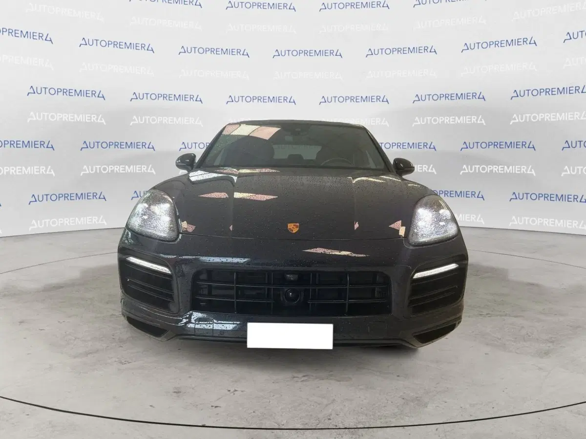 Porsche Cayenne usata a Como (2)