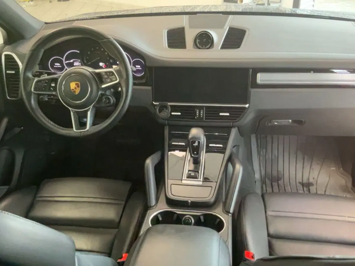 Porsche Cayenne usata a Como (6)