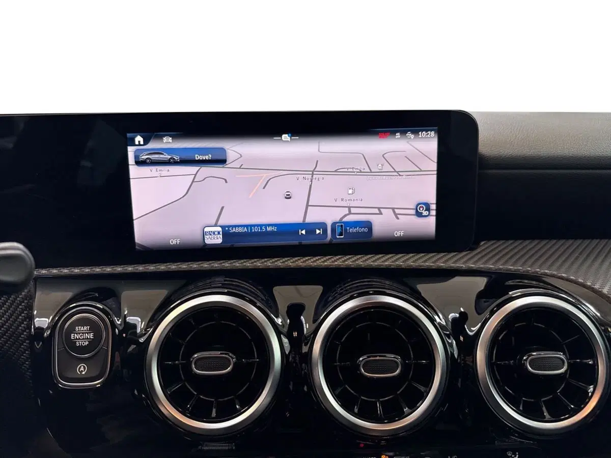 Mercedes-Benz CLA Shooting Brake usata a Ancona (15)