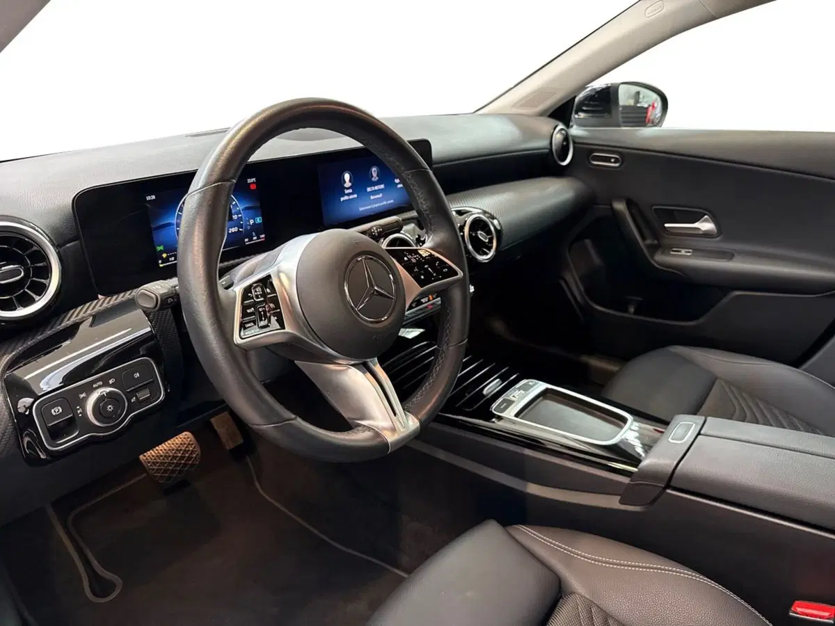 Mercedes-Benz CLA Shooting Brake usata a Ancona (16)