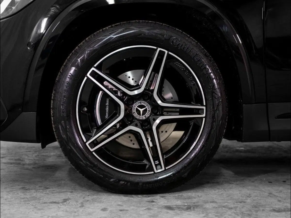 Mercedes-Benz GLA SUV nuova a Ancona (7)