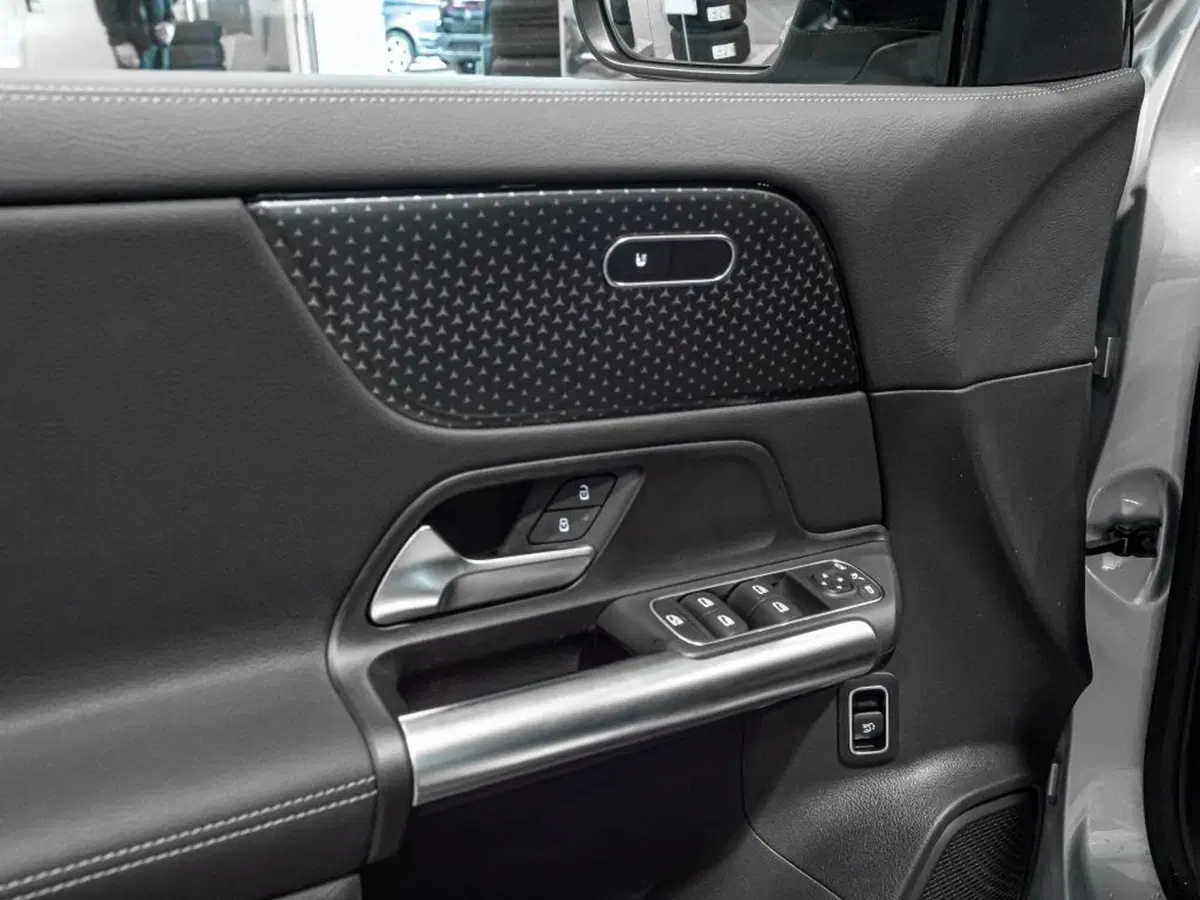 Mercedes-Benz GLA SUV nuova a Ancona (11)