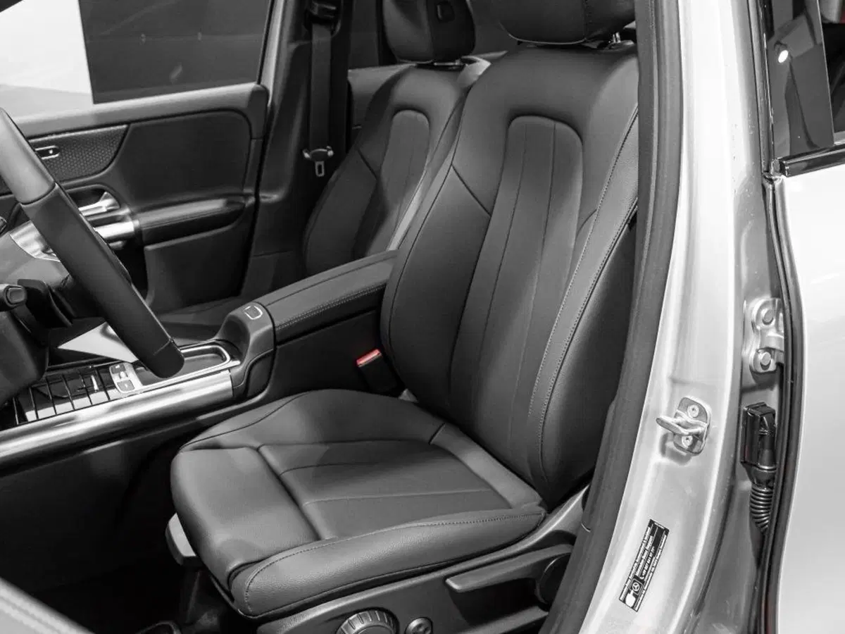 Mercedes-Benz GLA SUV nuova a Ancona (13)