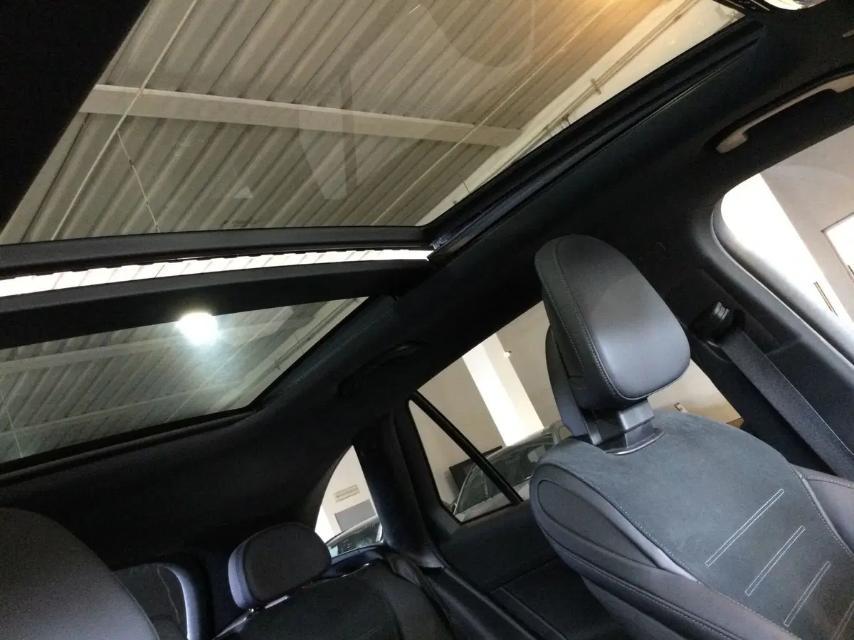 Mercedes-Benz GLC usata a Caserta (14)