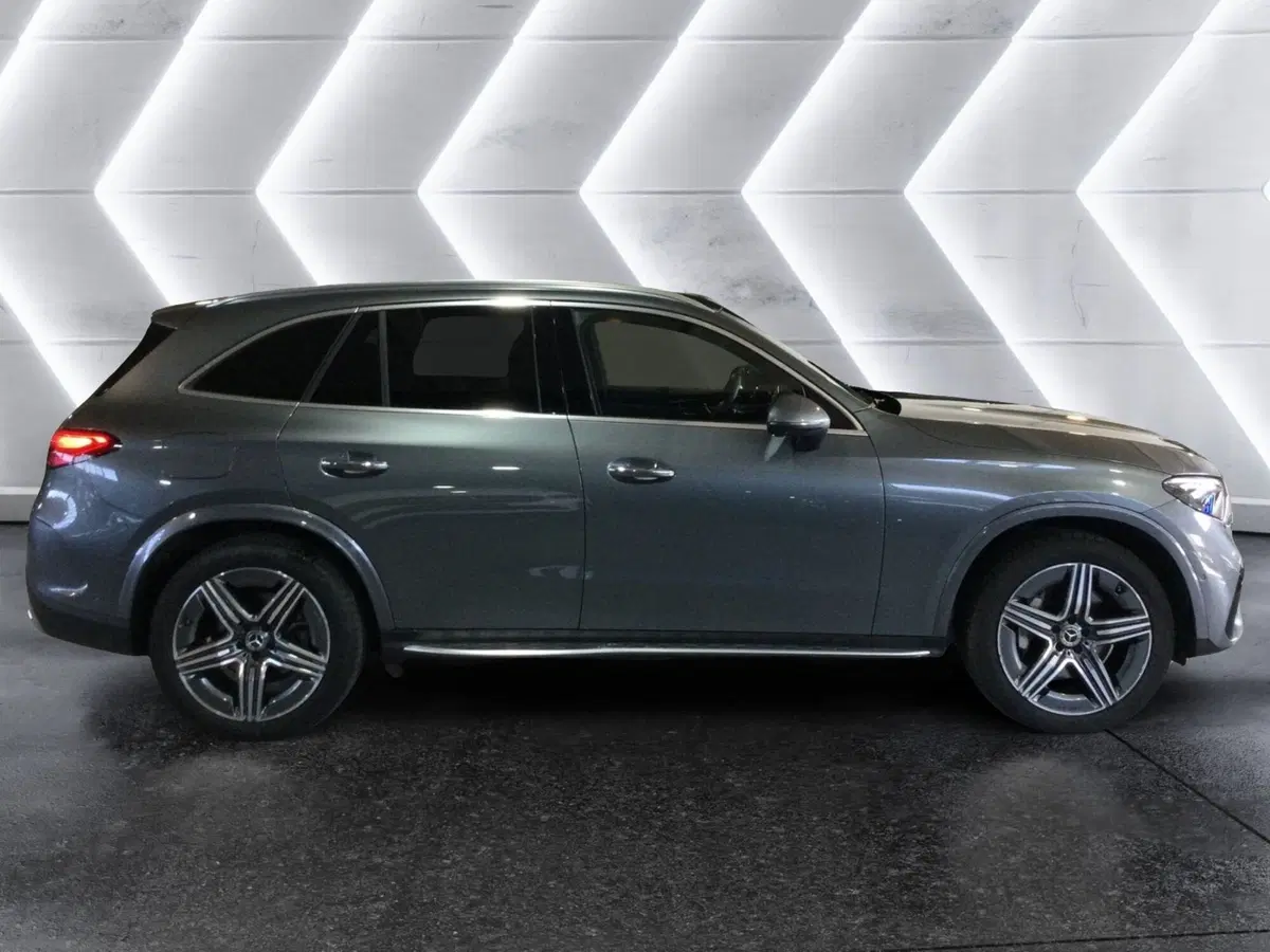Mercedes-Benz GLC usata a Caserta (4)