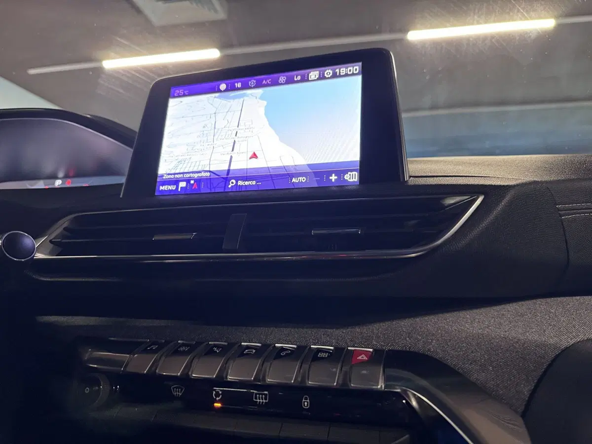 Peugeot 3008 usata a Messina (12)