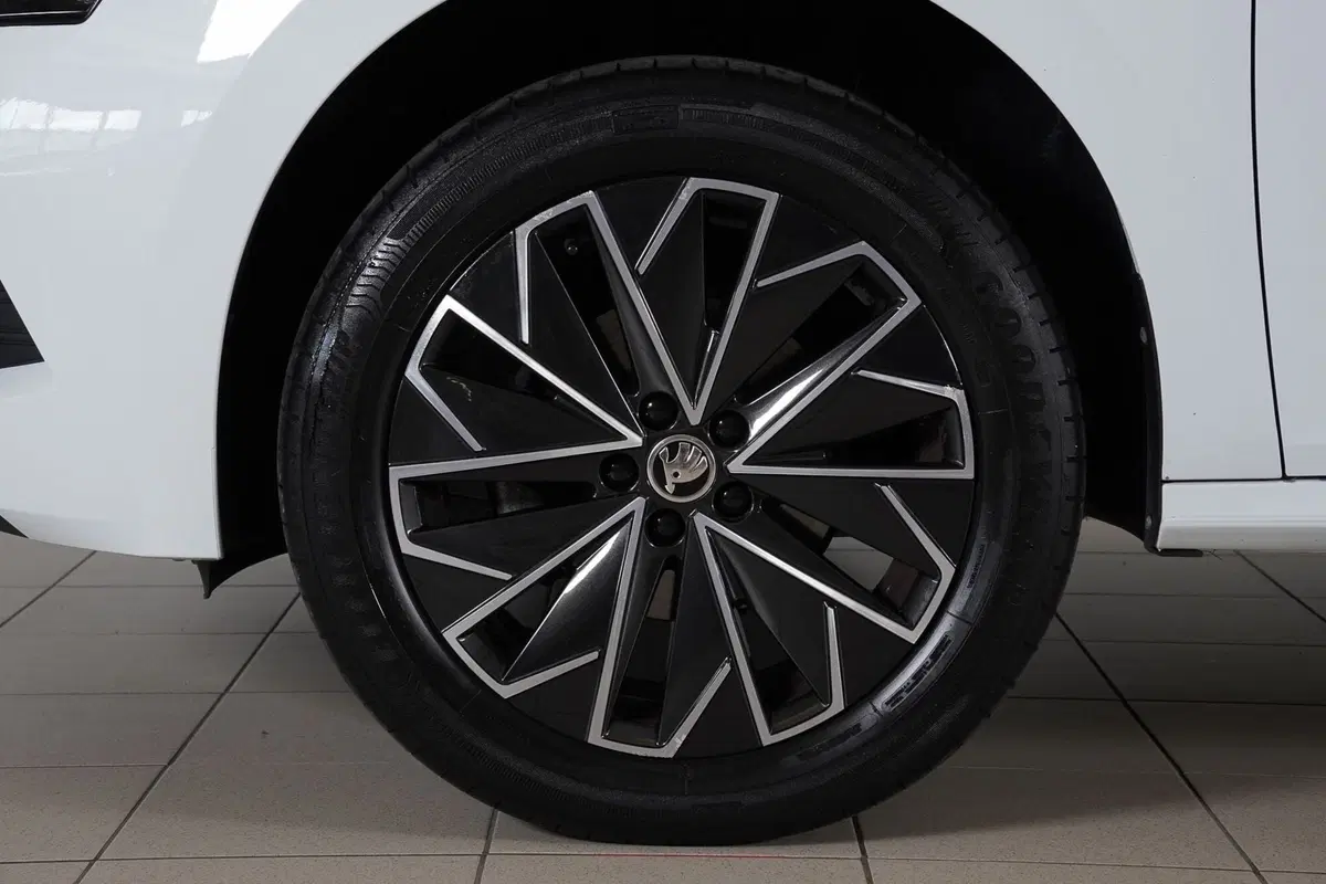 Skoda Kamiq usata a Perugia (6)