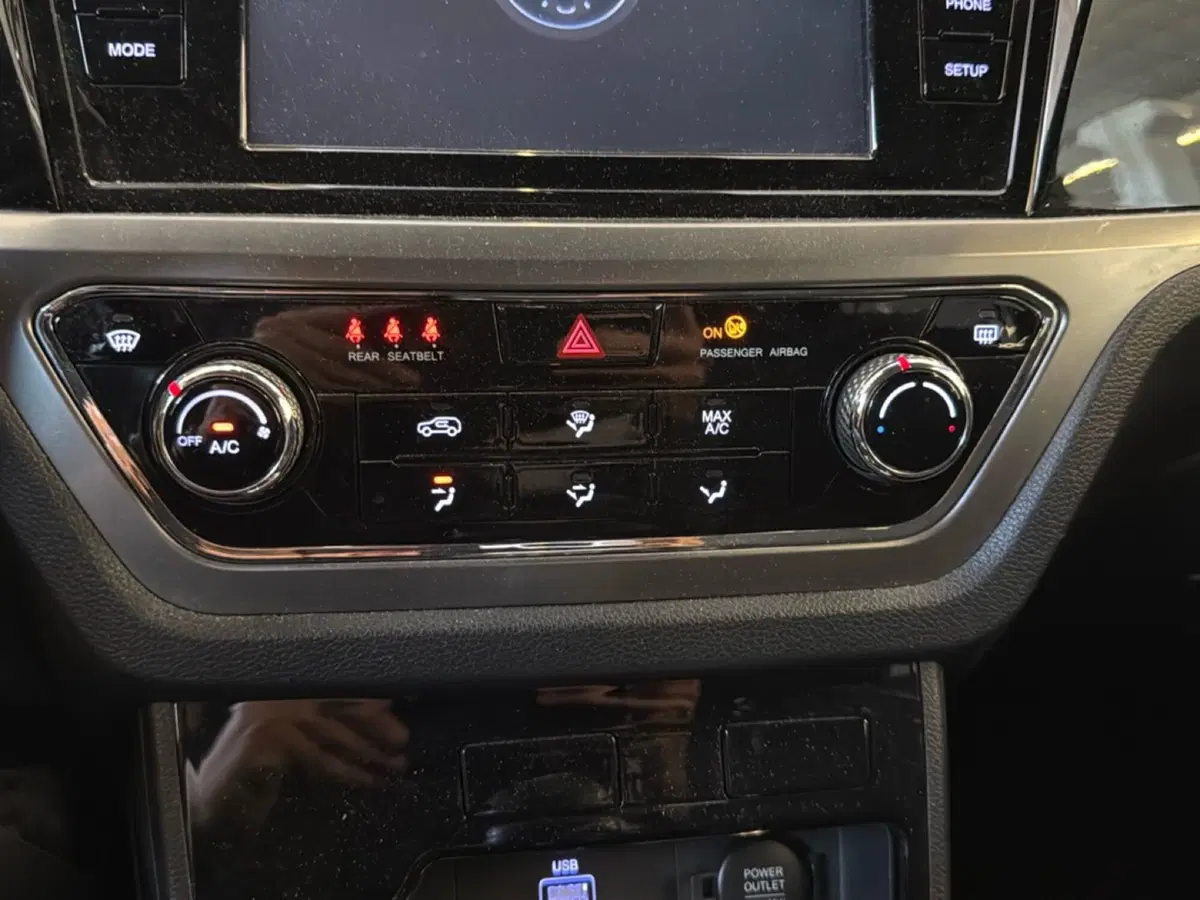 Ssangyong Korando usata a Pordenone (16)