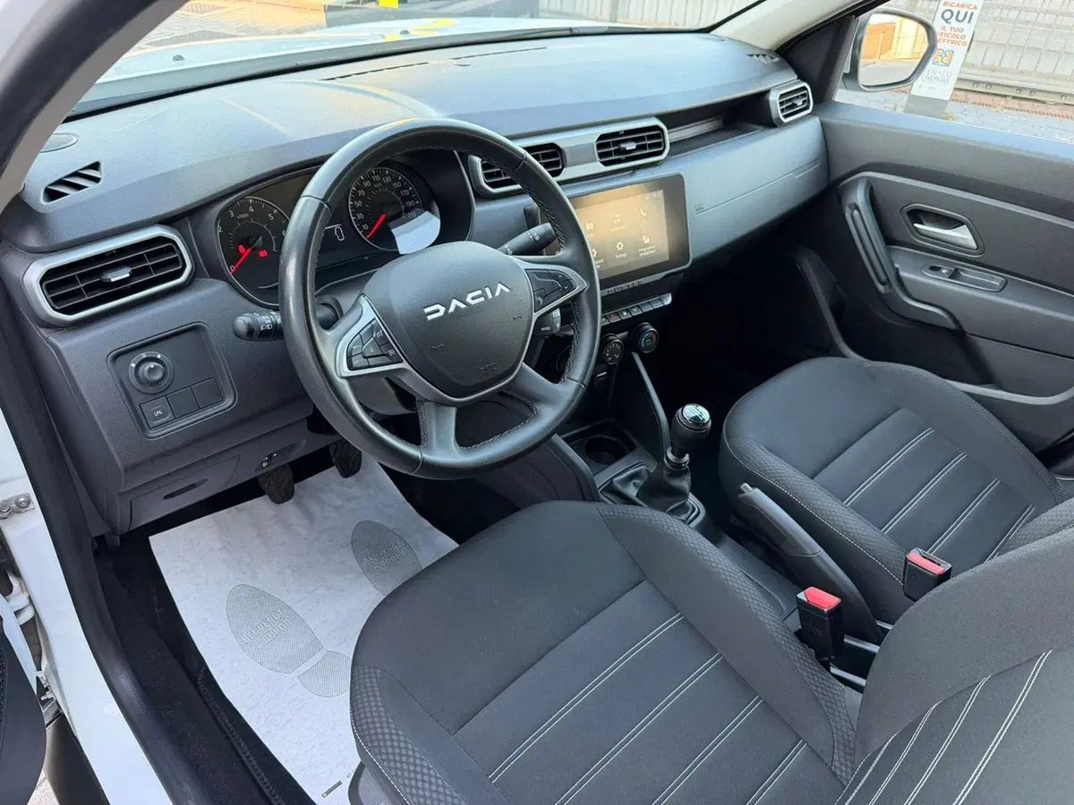 Dacia Duster usata a Brescia (11)