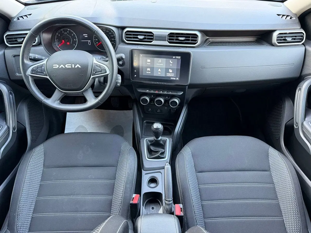 Dacia Duster usata a Brescia (10)