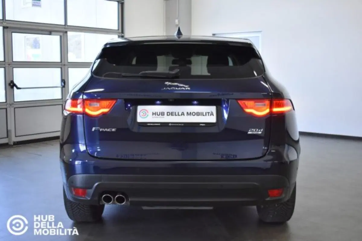 Jaguar F-Pace usata a Perugia (5)