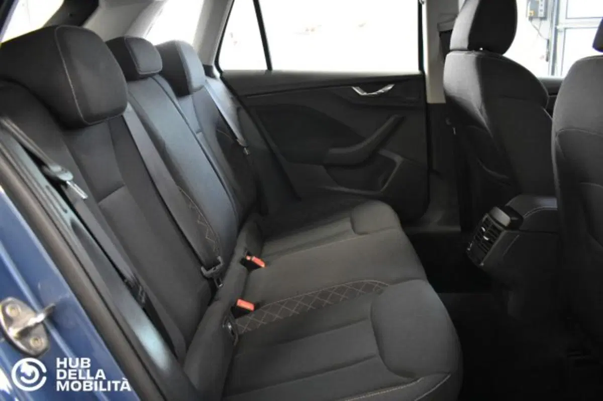 Skoda Kamiq usata a Perugia (19)