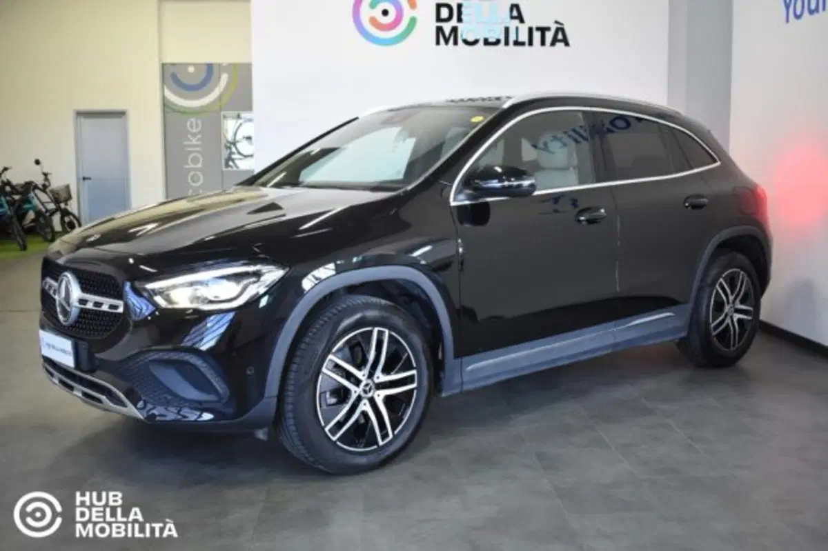 Mercedes-Benz GLA SUV usata a Perugia (3)