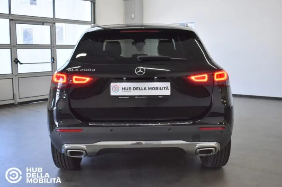 Mercedes-Benz GLA SUV usata a Perugia (5)