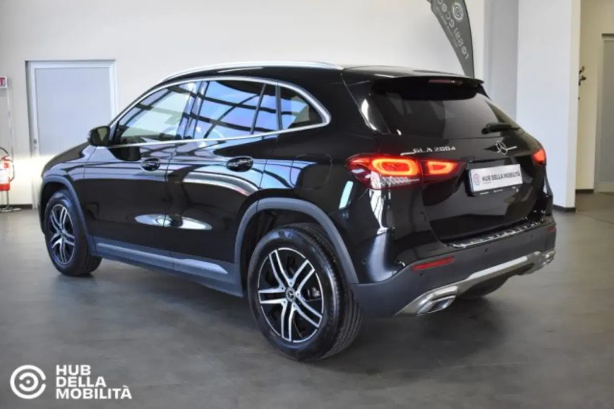 Mercedes-Benz GLA SUV usata a Perugia (6)